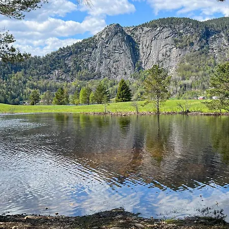 Front In With Wifi Prázdninový dům Dolemo